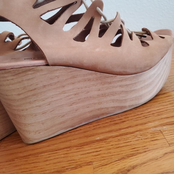 Musse & Cloud Camel Color Leather Bohemian Lace Up Platform Sandals Women's 10 - Picture 8 of 15